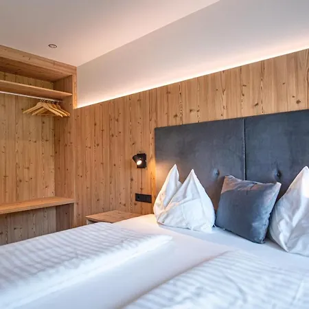 Labar Apartment